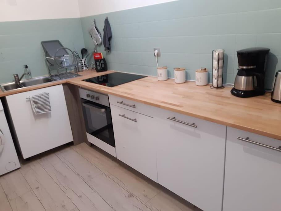 Charmante Maison Renovee, Proche Lac Et Centre-Ville LʼIsle-Jourdain Eksteriør billede