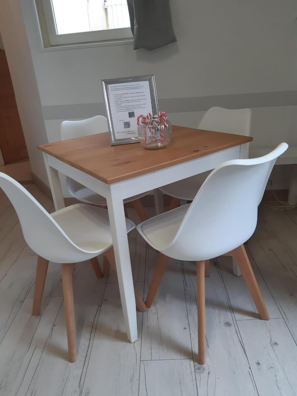 Charmante Maison Renovee, Proche Lac Et Centre-Ville LʼIsle-Jourdain Eksteriør billede